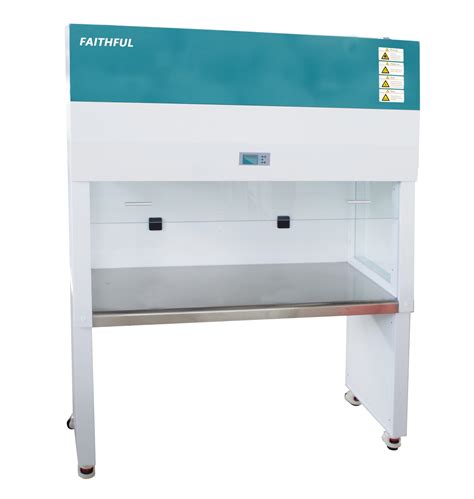 types of laminar flow cabinets